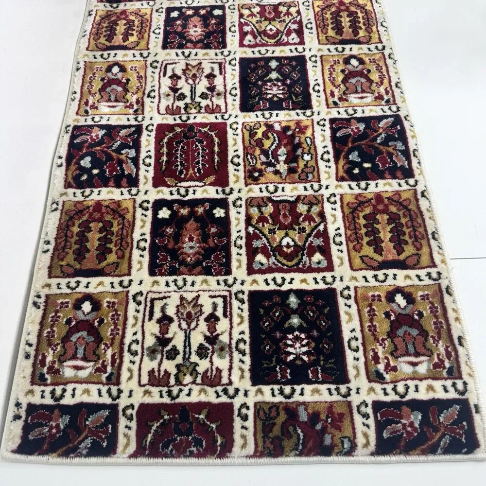 Anatolian Turkish Rug Kashmar design Bakhtiari Design 19”x31”